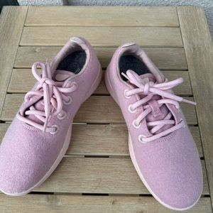 Allbirds Wool Runners size 6